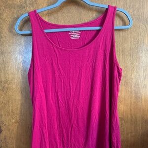 Chico's the ultimate Tee berry color, tank top form fit, size 1